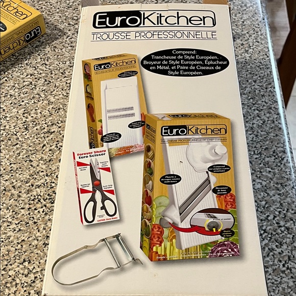 Euro Kitchen Other - Professional Kitchen Tool Set Shredder, slicer, Peeler